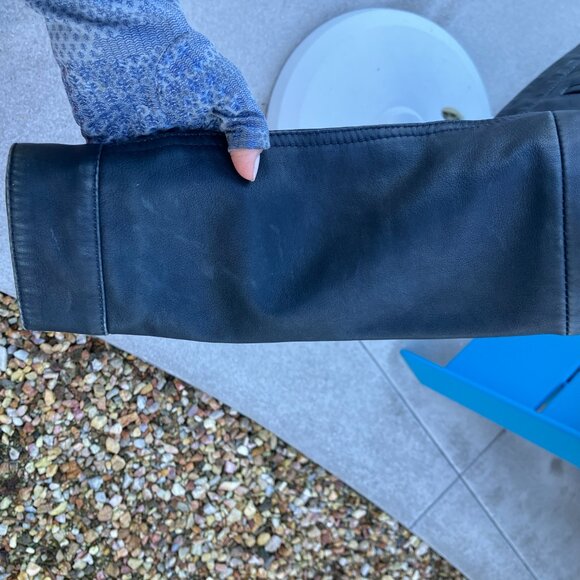 Levi's iconic supple leather trucker jacket in navy, size XS - Picture 9 of 9